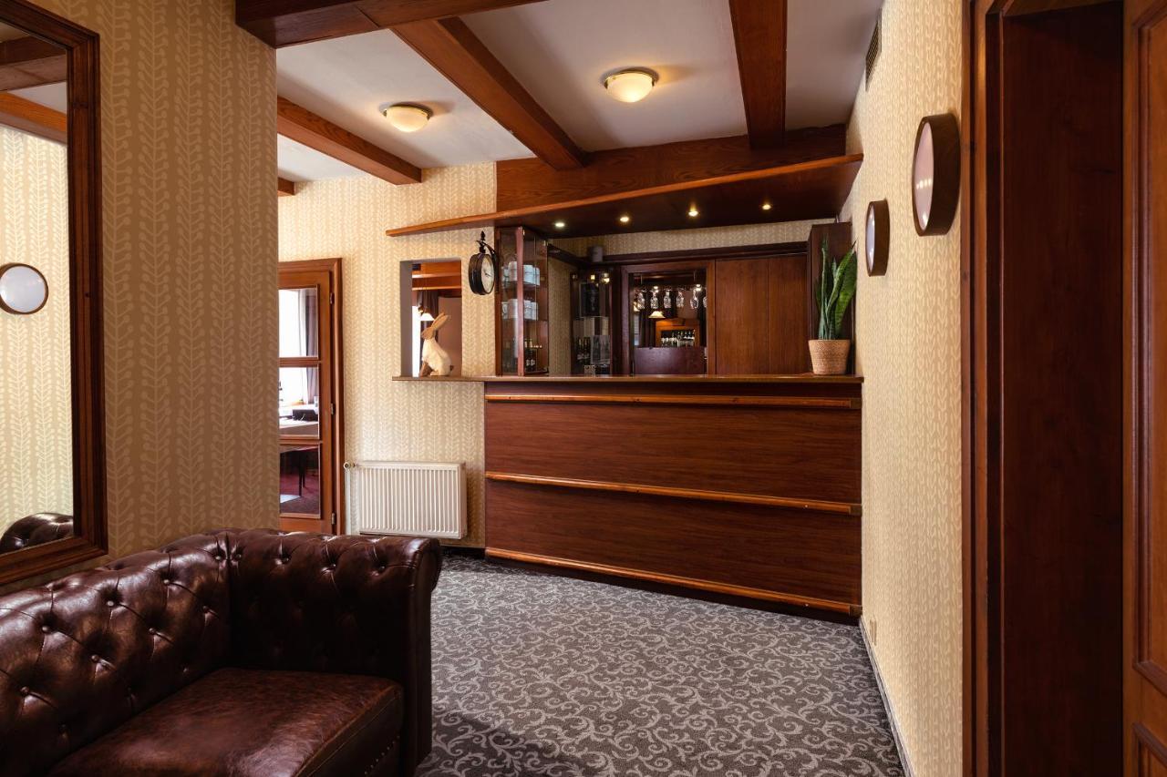 Prague Hotel Carl Inn Restaurant & Free Parking Eksteriør bilde